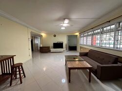 Blk 556 Choa Chu Kang North 6 (Choa Chu Kang), HDB Executive #579743051